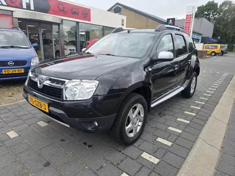 Dacia Duster 1.6 Aniversare 2wd  airco, elektrische ramen, trekhaak enz