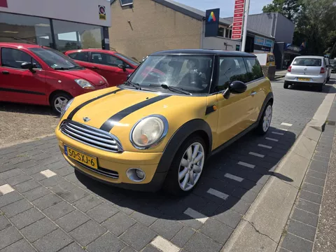 MINI 3-Deurs 1.6 Cooper airco, elektrische ramen, sportvelgen en slechts 109000 km gelopen